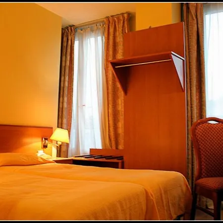 Constance - Montmartre Apartment Paris